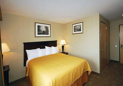 Quality Inn Jamaica Airtrain 뉴욕 객실 사진